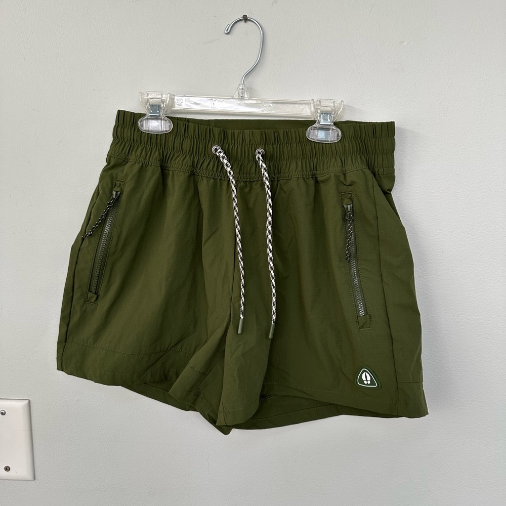 Bearded goat Olive Green Women's Shorts